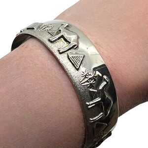 Camel Cigarettes Bracelet Promotional Egypt Metal Bangle Bracelet Silver Tone